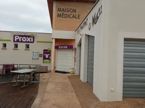 Après : Façade de commerce : nettoyage de façade